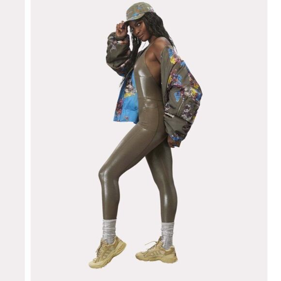 IVY Park Beyoncé x Adidas V-Neck Metallic Catsuit Sz S - Picture 7 of 9